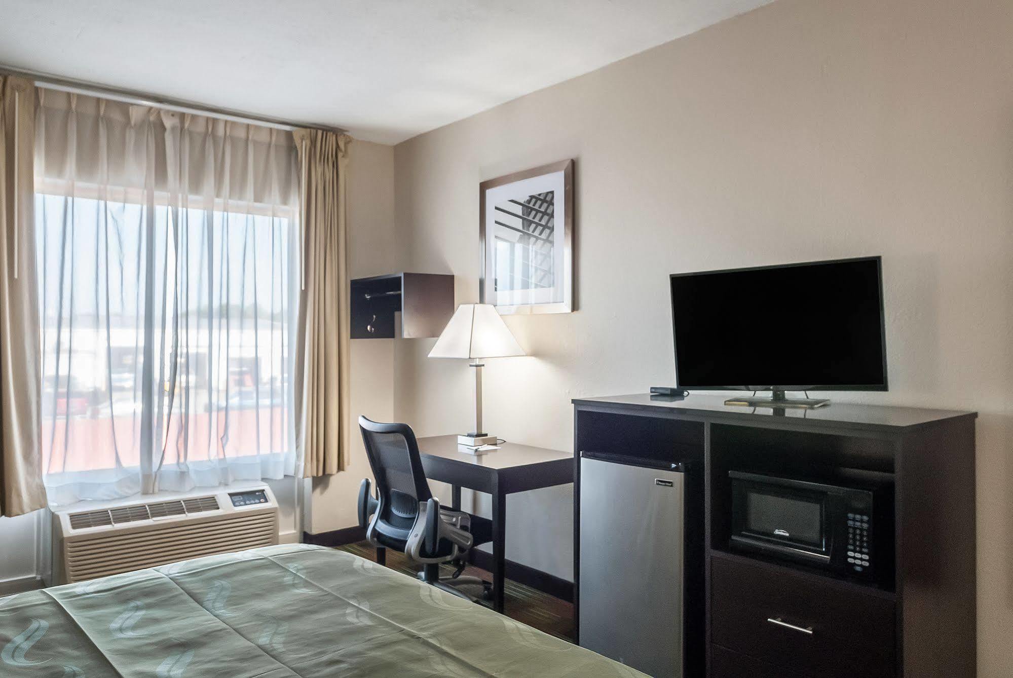 La Quinta New Orleans Hotel ภายนอก รูปภาพ